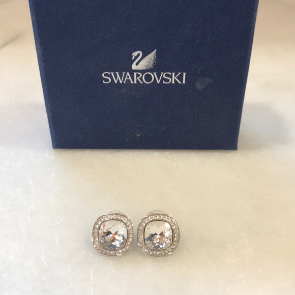Swarovski Jewelry - Swarovski earrings